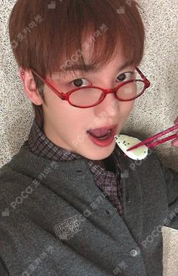 UNBROKEN EVERLINE SEUNGJUN photocard image