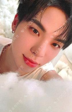 GO Chapter 1 : GO Together APPLEMUSIC BX photocard image