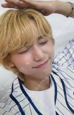 WHO WE ARE WITHMUU Daisuke photocard image