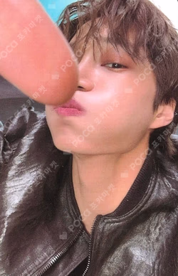 EXO POP-UP [REVERXE THE WORLD] REWARD KAI photocard image