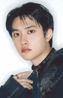 EXO POP-UP [REVERXE THE WORLD] PHOTO SET D.O. photocard image
