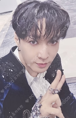 REVERXE MAKESTAR LUCKY DRAW LAY photocard image