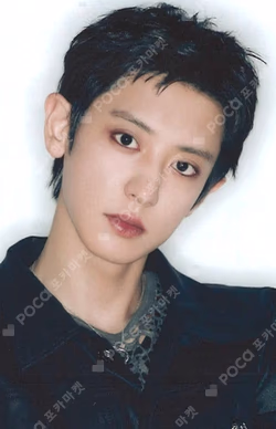 EXO POP-UP [REVERXE THE WORLD] PHOTO SET