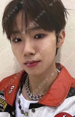 Cut-Out WONJUN photocard image