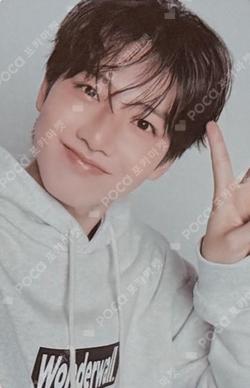 TREASURE X Wonderwall Edition JUNKYU photocard image