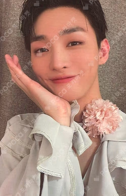 2022 YOON JISUNG 1ST CONCERT [MIRO : PROLOGUE] TRADING PHOTOCARD
