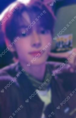 play hard YIZHIYU HANJIN photocard image
