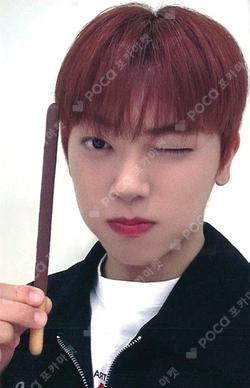 UNBROKEN JUMP UP MINKYUN photocard image