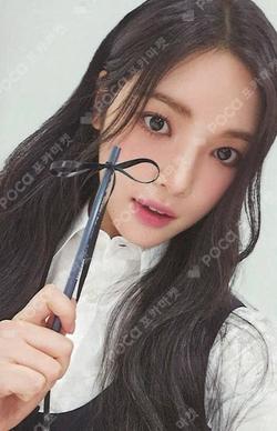 Four Hearts Club BAG SET YUHA photocard image