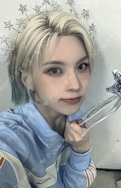 Fe3O4: STICK OUT IDOUSTAGE BAE photocard image