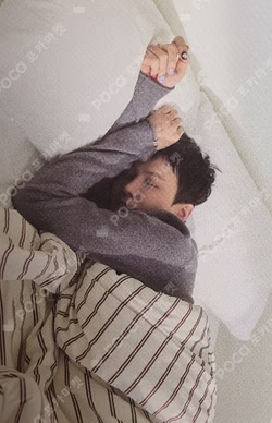 2026 G-DRAGON ‘FAM’ MEETING [FAM+ILY : FAMILY : FAM I LOVE YOU] G-DRAGON photocard image