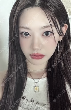 Metamorphic IDOUSTAGE LUCKY DRAW Seeun photocard image