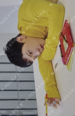 2026 G-DRAGON ‘FAM’ MEETING [FAM+ILY : FAMILY : FAM I LOVE YOU] PHOTOCARD PACK