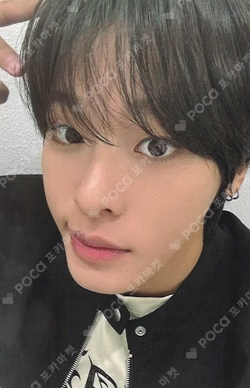 COLOR POPMERCH RIKU photocard image