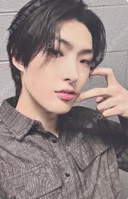 Press, Start! Enter the MIGHTEEZ POP-UP RANDOM TRADING CARD SET MINGI photocard image