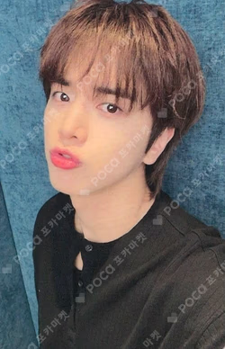 Unexpected YIZHIYU YOUNGHOON photocard image