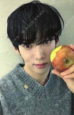 LOUD & PROUD BROADCAST KAMDEN photocard image