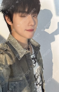 2026 ONEWE 5th Live Concert 'O! NEW E!volution V' SPECIAL GIFT YONGHOON photocard image