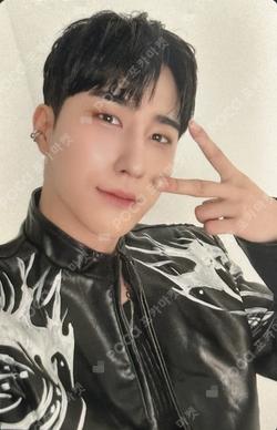 2026 ONEWE 5th Live Concert 'O! NEW E!volution V' SPECIAL GIFT HARIN photocard image