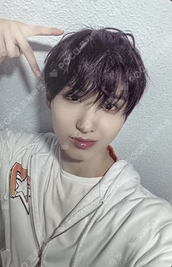 My First Flip IDOUSTAGE Juwang photocard image