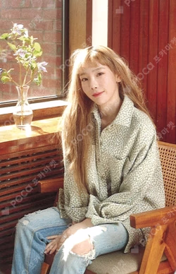 Inside - TAEYEON with S♡NE MD REWARD TAEYEON photocard image