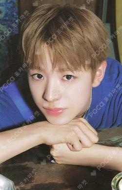 NCT WISH POP UP [FIND YOUR COLOR] RANDOM TRADING CARD SET Surf ver. YUSHI photocard image