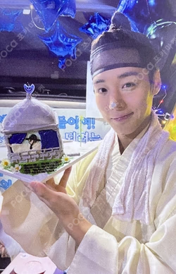 PARK JI HOON [The King's Warden] MOVIE DATE