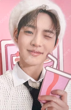 ONF x ONKKOMIZ POP-UP STORE ONKKOMIZ DREAM HOUSE RANDOM TRADING CARD