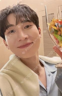 ITTA MAGAZINE WITHMUU SEO EUNKWANG photocard image