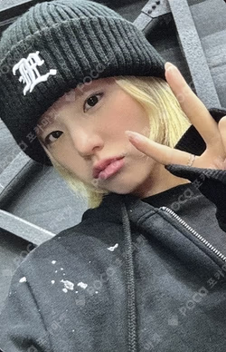 ITZY 3RD WORLD TOUR [TUNNEL VISION] in SEOUL OFFICIAL MIDZY BOOTH