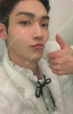 THE BOYZ 2ND WORLD TOUR : ZENERATION MICROPHONE BADGE