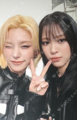 ITZY 3RD WORLD TOUR [TUNNEL VISION] in SEOUL TRADING CARD