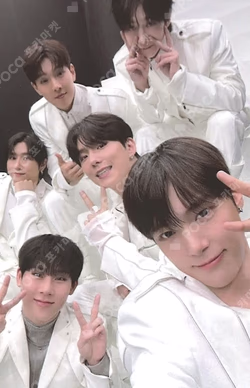 2026 MONSTA X WORLD TOUR [THE X : NEXUS] RANDOM PHOTOCARD PACK Unit photocard image