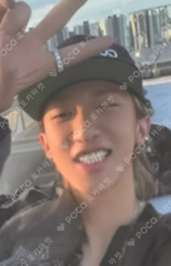 SHOT CALLERS APPLEMUSIC WOOJIN photocard image