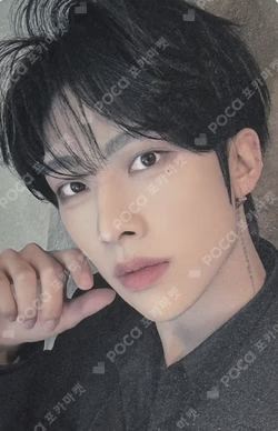 ZEROBASEONE RICKY photocard image