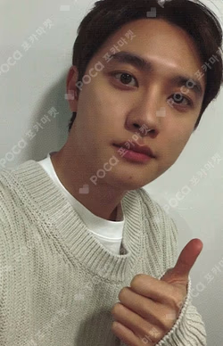 REVERXE YES24 D.O. photocard image
