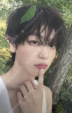 Dare to Crave : Epilogue Grape Ccrew ver. HYEONGJUN photocard image