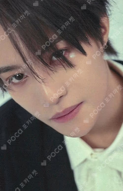 Eternal White YPBOOKS YANGYANG photocard image