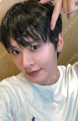 As I am Counting Stars TAERAE photocard image