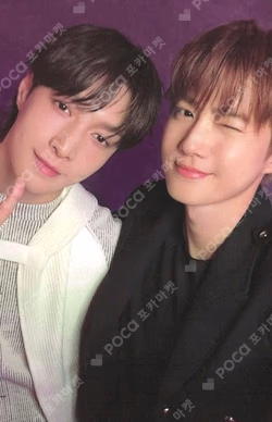 EXO POP-UP [REVERXE THE WORLD] Random Trading Card A ver. Unit photocard image