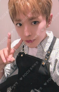 NCT YUSHI photocard image