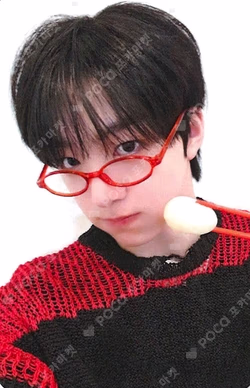 PUSH BACK Hellolive shop BAEKJUNHYUK photocard image