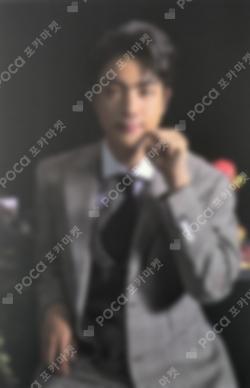 MAP OF THE SOUL : 7 BROADCAST Jin photocard image