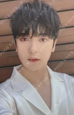 VAMOS O ver. YECHAN photocard image