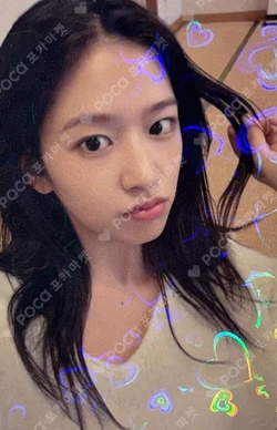 REVIVE+ TOWER RECORDS YUJIN photocard image