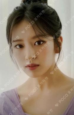 D-icon vol.11 IZ*ONE Shall we dance?