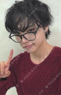 LOUD & PROUD MUSICART SIYUN photocard image