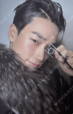 GOLDEN HOUR : Part.4 Target Exclusive SAN photocard image