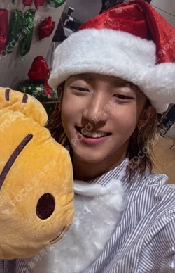 SHOT CALLERS APPLEMUSIC WOOJIN photocard image