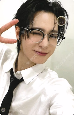 原 SOUND WAVE HWANWOONG photocard image